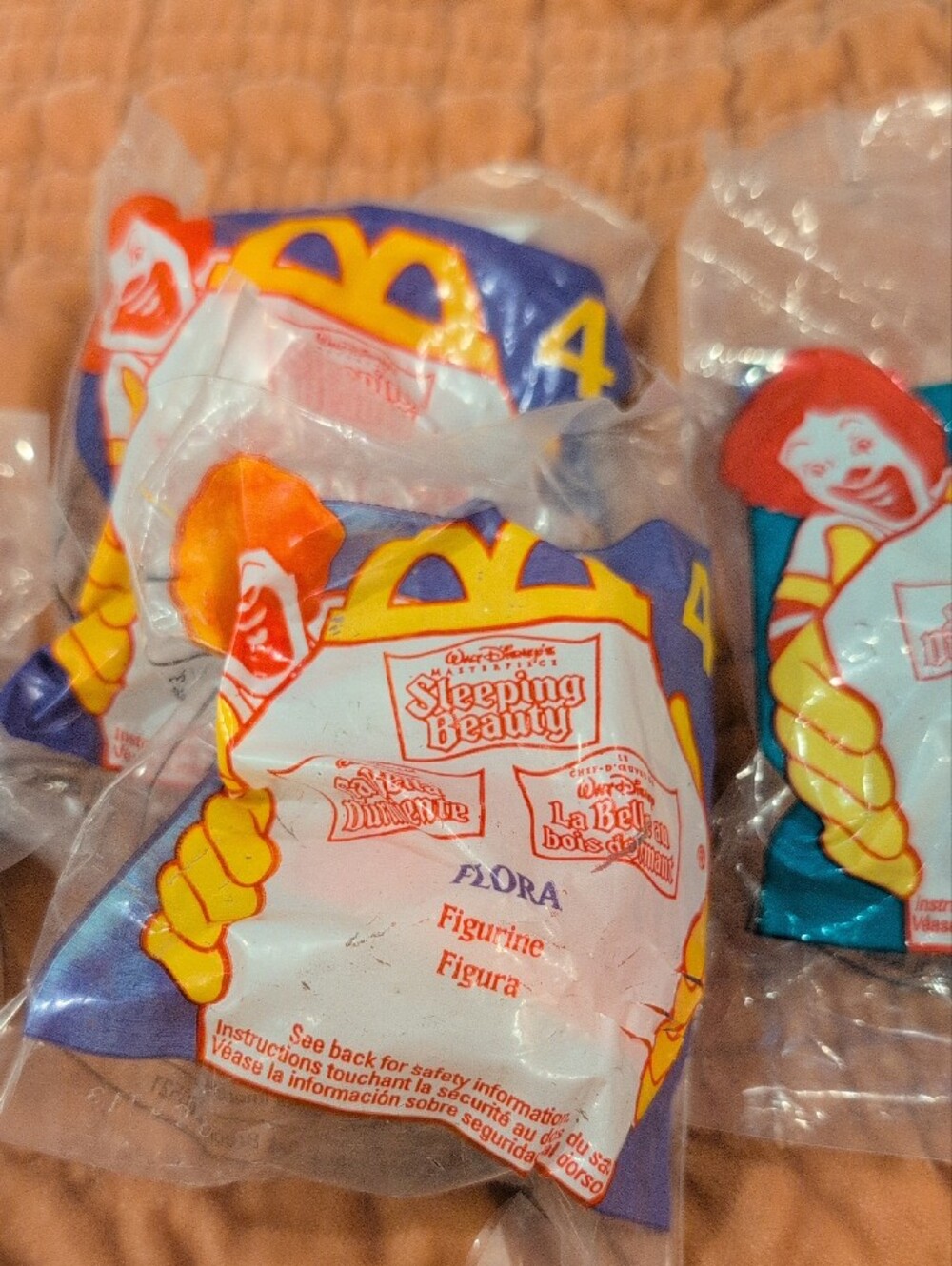 McDonald's Sleeping Beauty 1996 Happy Meal Toys - Picture 4 of 11